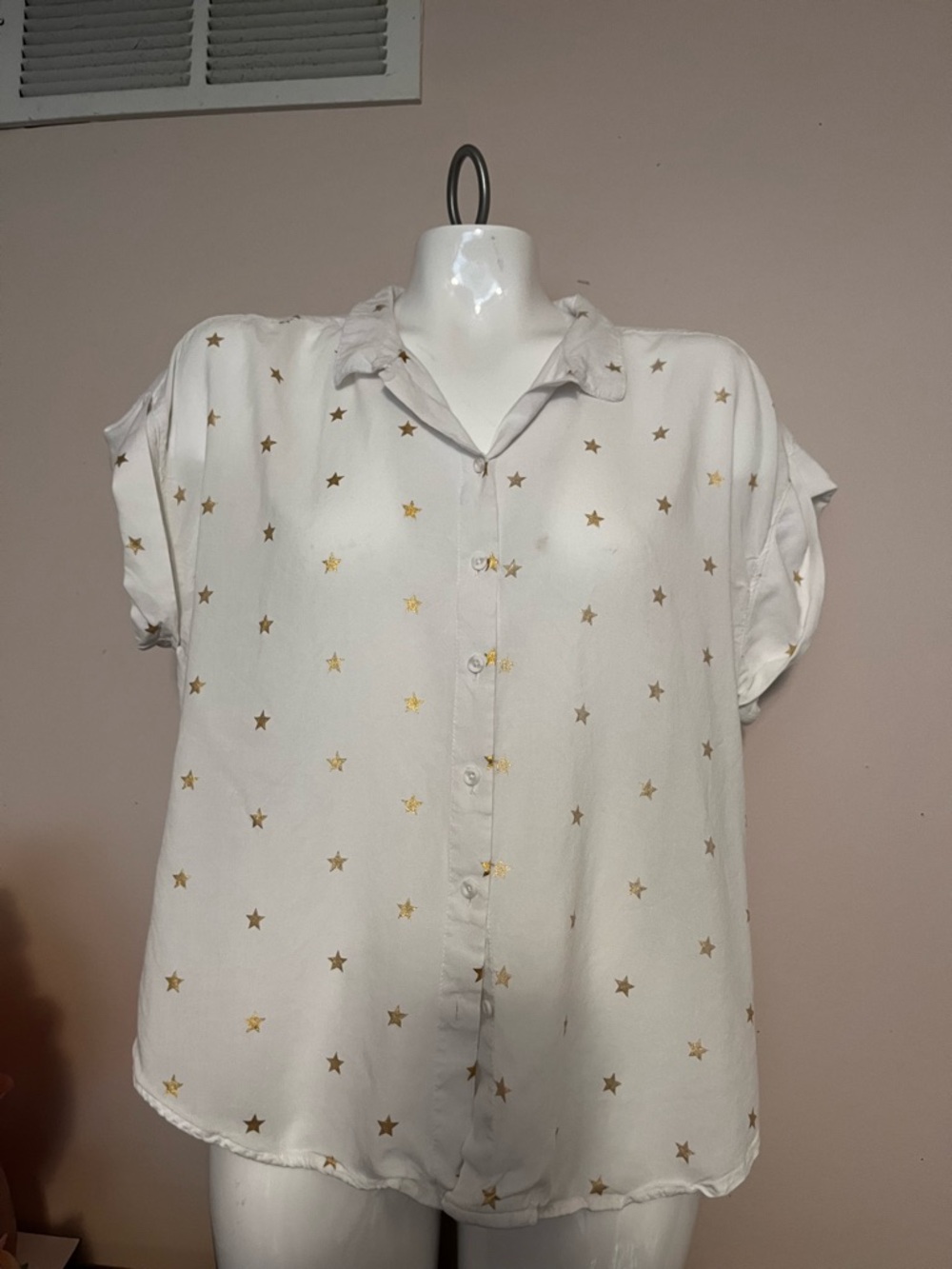 Women's Cream Short-Sleeve Button-Down Shirt with Gold Star Print